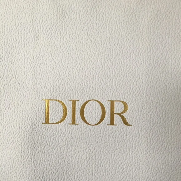 Paper bag - Picture 2 of 4